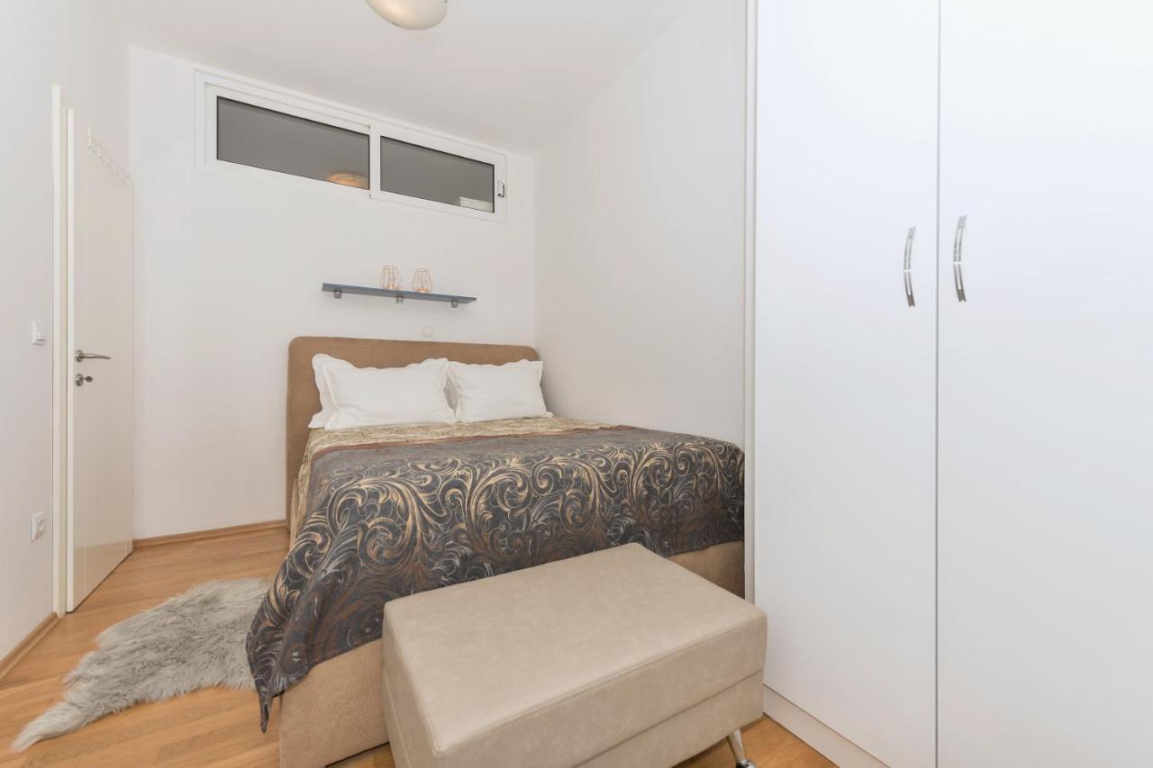 Long Apartment Makarska Ngoại thất bức ảnh