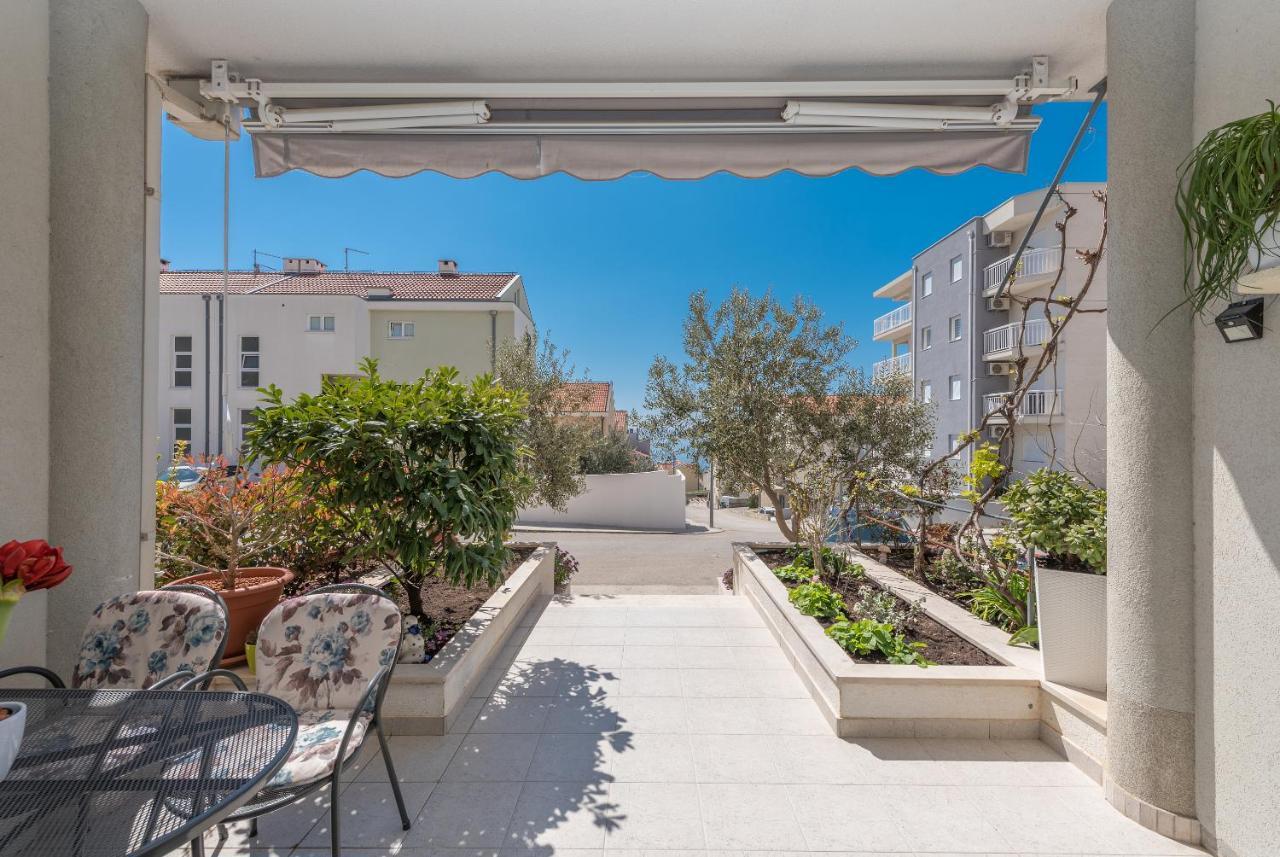 Long Apartment Makarska Ngoại thất bức ảnh